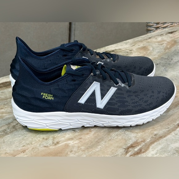 Men’s NEW BALANCE Fresh Foam Beacon 2 v2 running shoes- Size 14. - Picture 6 of 12